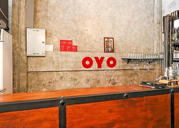 Oyo 823 Oliver's 2* بانكوك